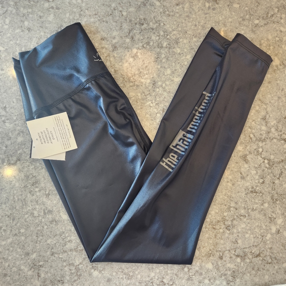 BEYOND YOGA GLOSS LEGGINGS